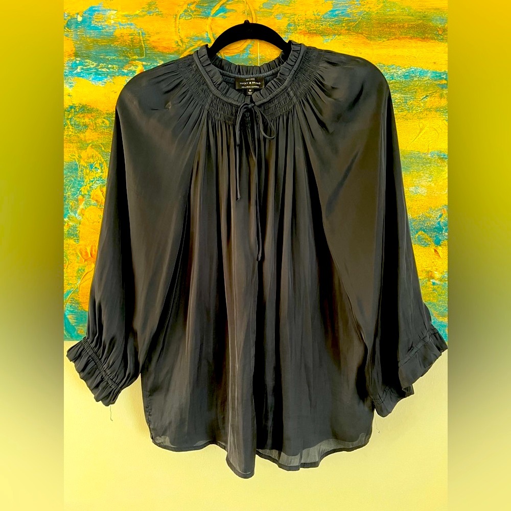 Lucky brand, lightweight shirt